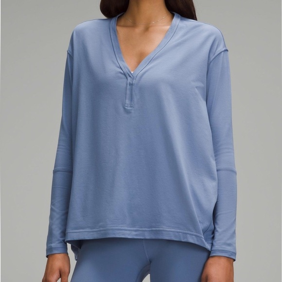 NWT - Lululemon - Back In Action Long Sleeve V-Neck - Oasis Blue - 4 - Picture 1 of 3